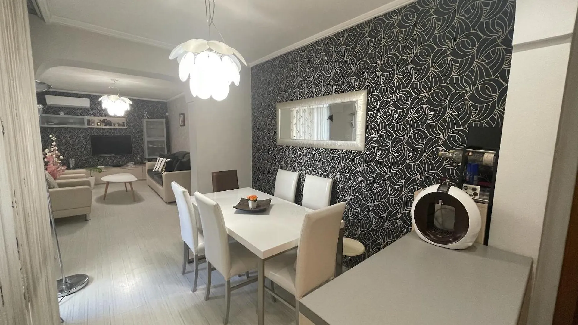 Two Bedroom Apartment In Central With Garage Filibe
